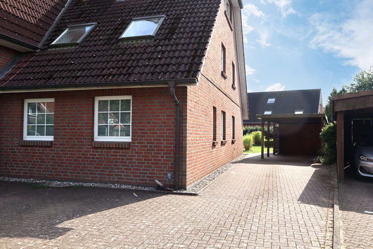 Carport & Außenstellplatz