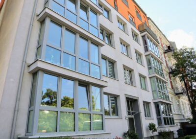 2 Zimmer mit Balkon in Uhlenhorst