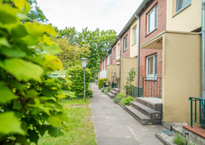 Ruhig gelegen und dennoch mittendrin: Reihenmittelhaus mit ausbaufähigem Dachgeschoss in Winsen